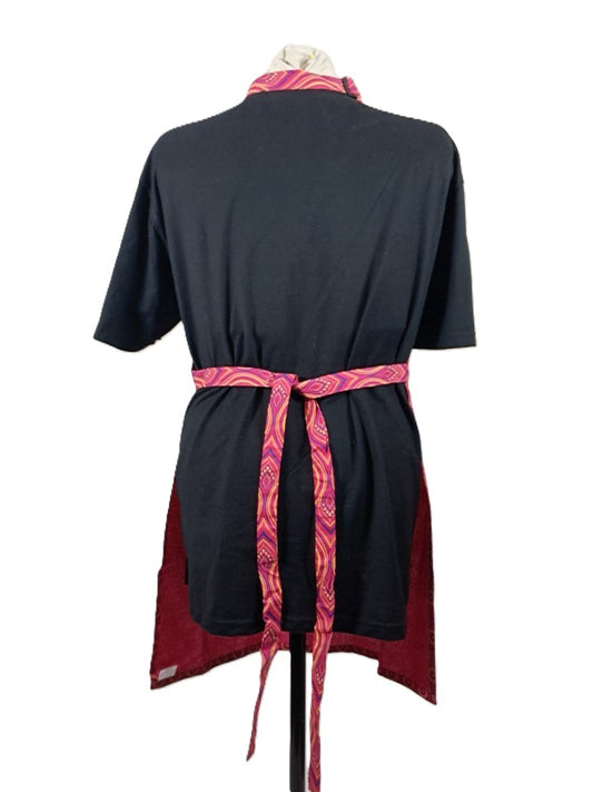 Magenta Cotton Shwe Shwe Apron - Trio Circle & Flower African Print